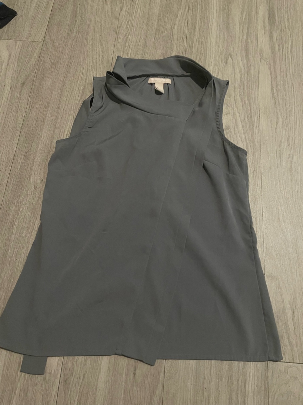 Banana Republic Sleeveless Draped Neck Top - Gray